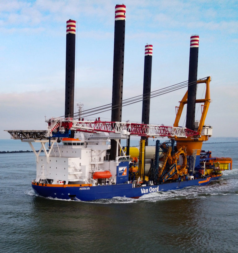 The vessel Aeolus (IMO: 9612636, MMSI: 245179000) is an offshore support vessel, build in 2014 and sails under the Dutch flag. She is 139m long and 44m wide. (Photo: Wouter van der Mark)